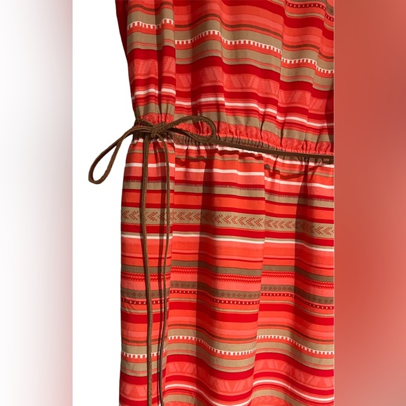 ⭐️♥️Tommy Hilfiger Spring/Summer Dress - Picture 3 of 4